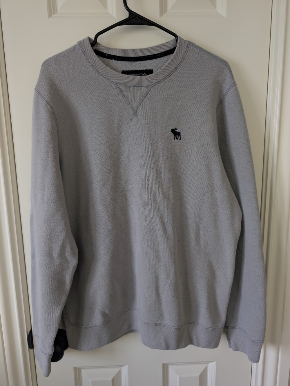 Abercrombie & Fitch Men’s Gray Crewneck Sweatshirt – Size L